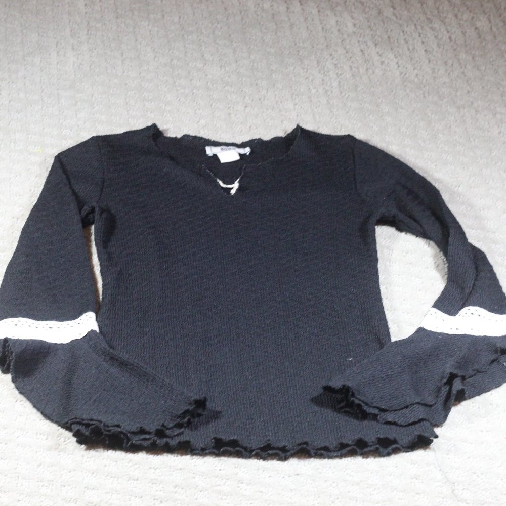 Vintage 90s Obe Size Small Black Bell Sleeve with Lace Sweater